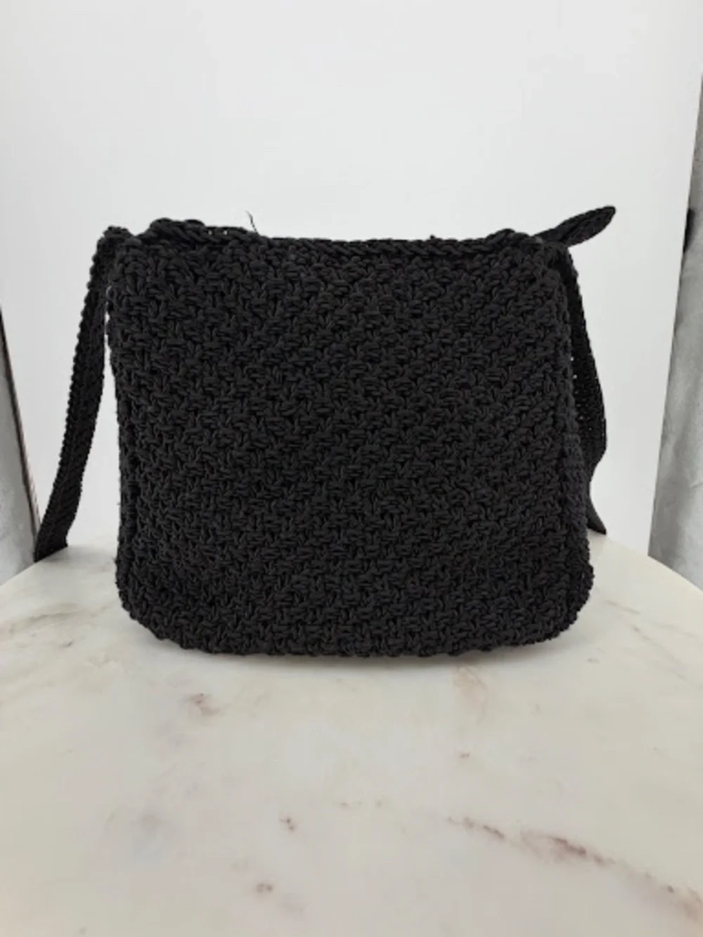Vintage Liz Claiborne Black Crochet Knit Crossbody Bag Blue Lining